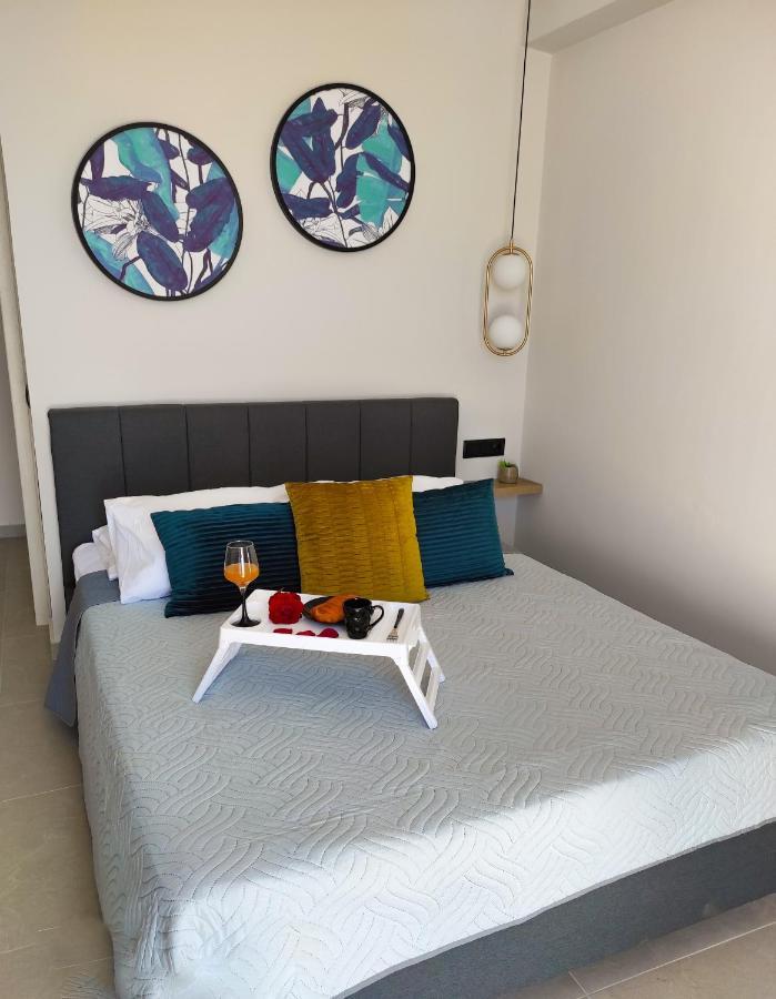 Poseidonas Luxury Apartment Πλατανές Εξωτερικό φωτογραφία